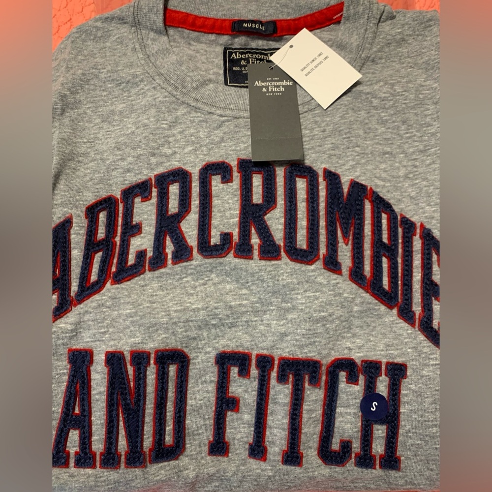 Vintage Abercrombie & Fitch Muscle Fit Embroidered Logo Tee.